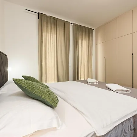 Aura By Interhome Apartmán